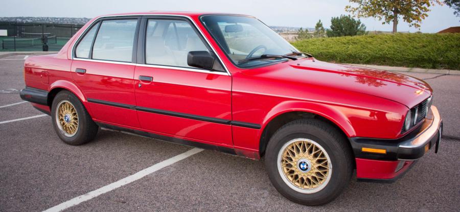  BMW 325 Sedan (E30) 1988 года  (фото 2 из 58)